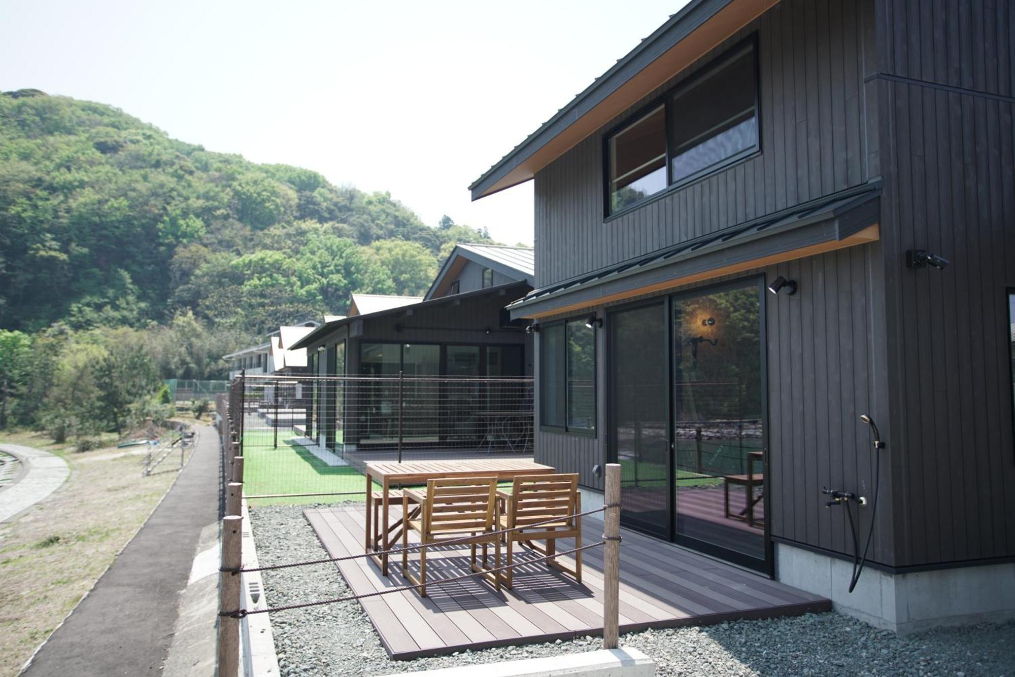 Rainbow Village（レインボーヴィレッジ） Mihama (Fukui)
